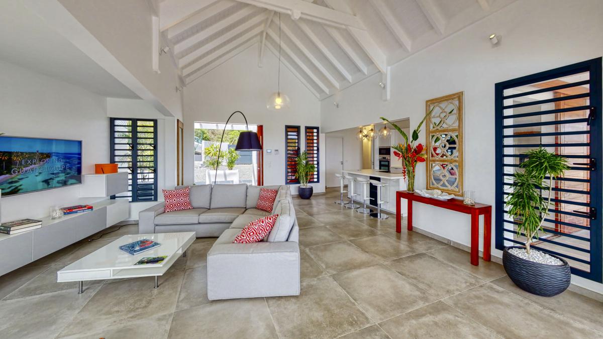 9.Location villa piscine vue mer Sainte Anne Guadeloupe